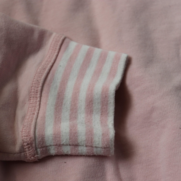 Disney's Mickey and Minnie Yoo-hoo crew neck - Picture 4 of 6